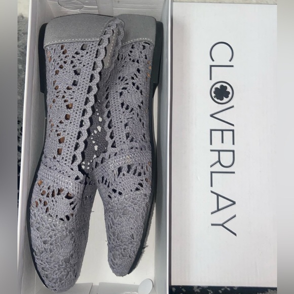 Women’s Gray Floral Slip ons / Shoes Size 8 1/2 - Picture 1 of 6